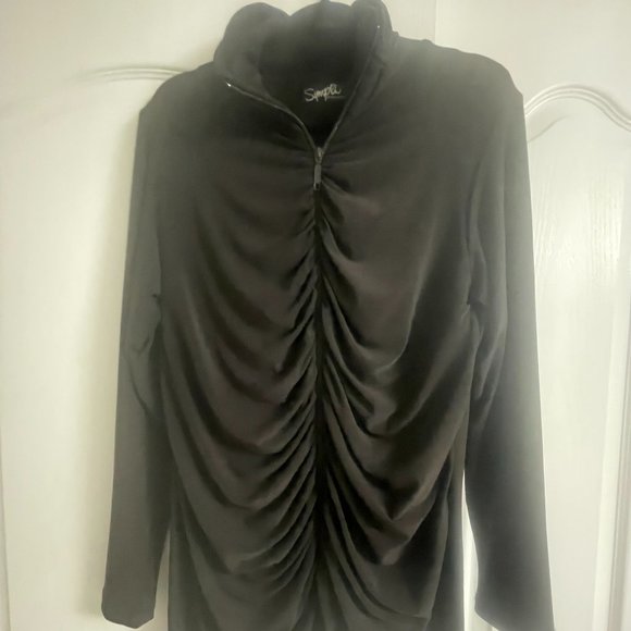 Sympli top - Picture 1 of 4
